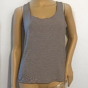 Josephine Chaus top size L